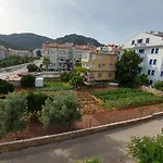 Aparthotel Blue Paradise Apart 3*