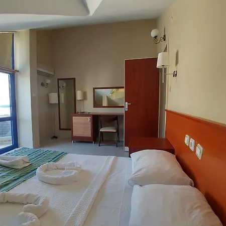 Ξενοδοχείο με διαμερίσματα Blue Paradise Apart Μαρμαρίς