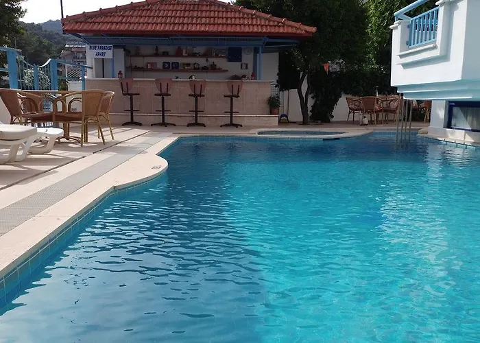 Blue Paradise Apart Apart Otel 3*